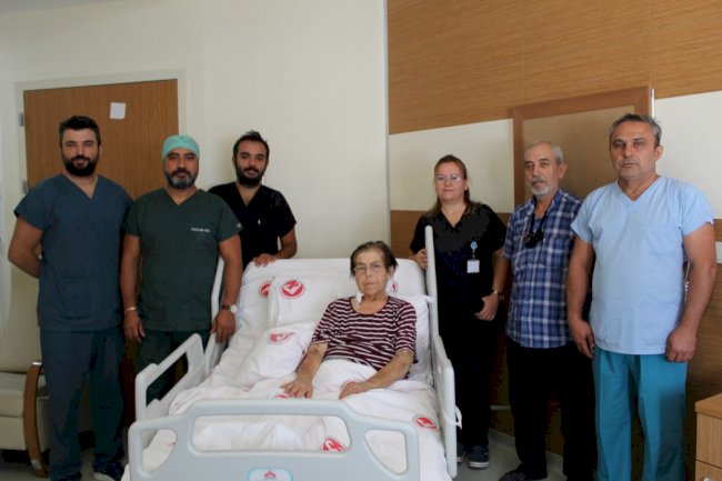 Böbrek nakli ile hayata tutundu (14.09.2022)