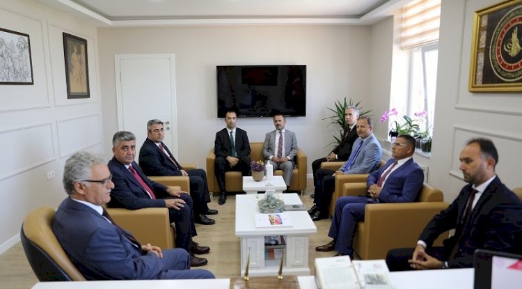 İl Milli Eğitim Müdürlüğü’nü ziyaret etti