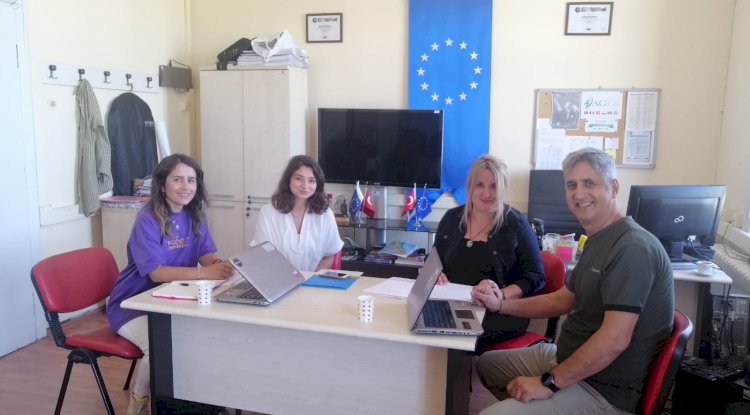 ‘Üreten Kadın Kooperatifleri Dijitalleşiyor’