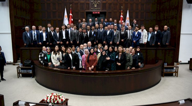 GAZİ MECLİS’TE LAPSEKİ RÜZGARI ESTİ “ANKARA'DA HEMŞEHRİLERİMİZLE BULUŞMAYA DEVAM EDİYORUZ”