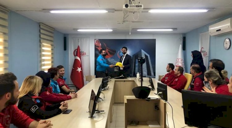 Baştürk, UMKE Personeliyle Buluştu