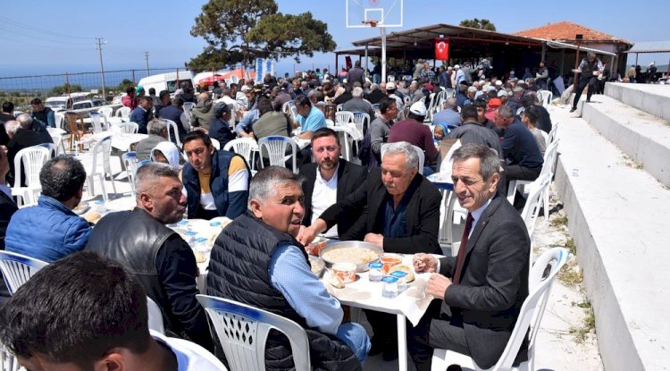 Önder Köy Hayrına Katıldı