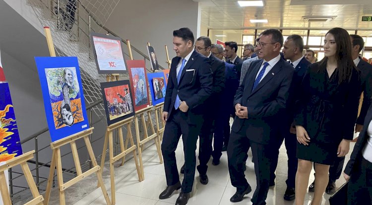 Cumhuriyet Bayramı temalı sergi açıldı