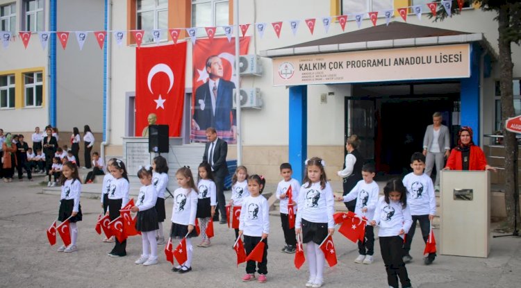 Okullarda Cumhuriyet coşkusu