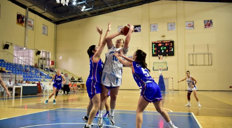 Liderin bileğini bükebilen yok