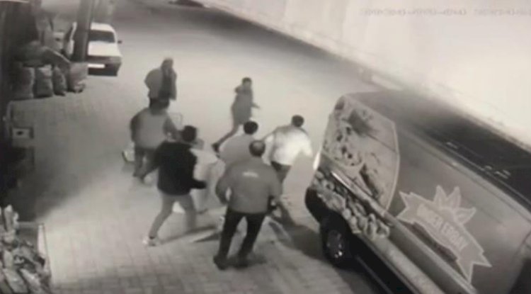 DEPREM PANİĞİ KAMERAYA YANSIDI