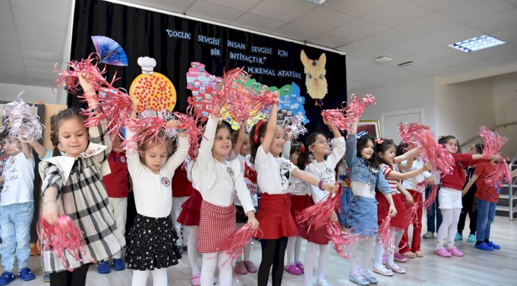 Ata'm Kreşlerde 23 Nisan kutlandı