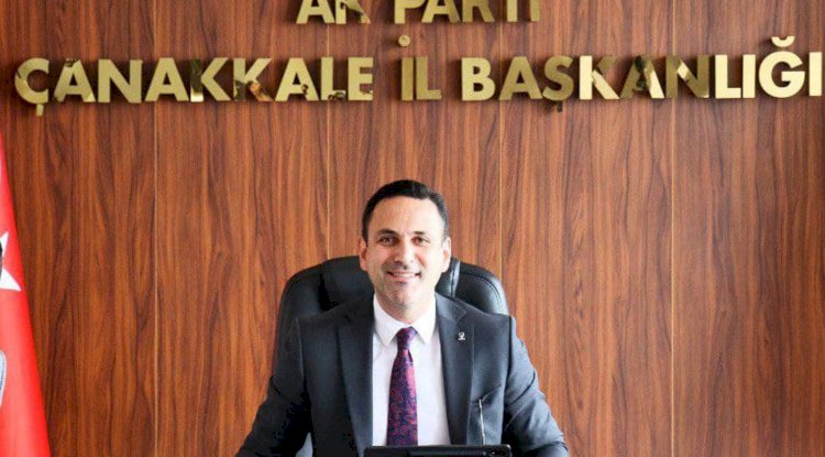AK Parti Çanakkale İl Başkanı Naim Makas Kurban Bayramı dolayısıyla bir mesaj yayınladı.