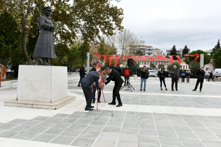 Cumhuriyet Meydanı’nda tören 