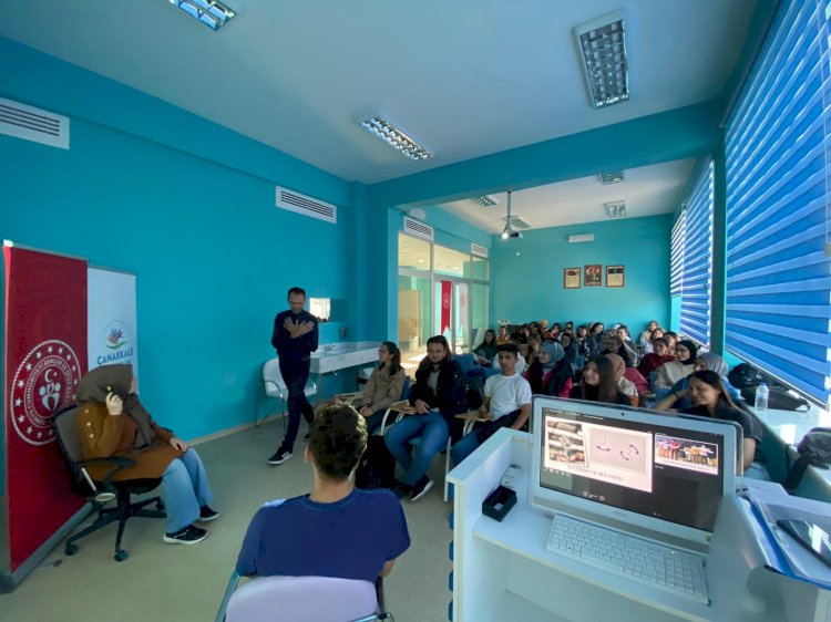 Gençlik Merkezi’nde seminer