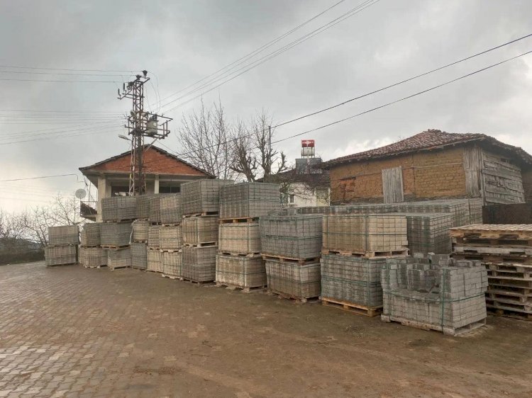 Hacılar Köyü’ne Parke Taşı Döşendi