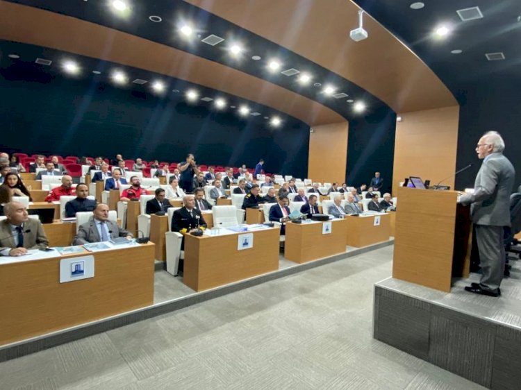 Çanakkale’de Afet ve Acil Durum Hazırlıkları Toplantısı Yapıldı