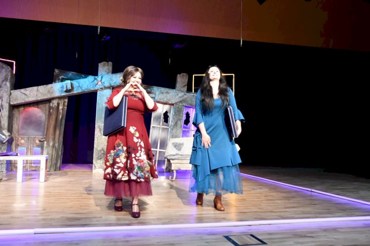 Tiyatro oyunu beğeni topladı