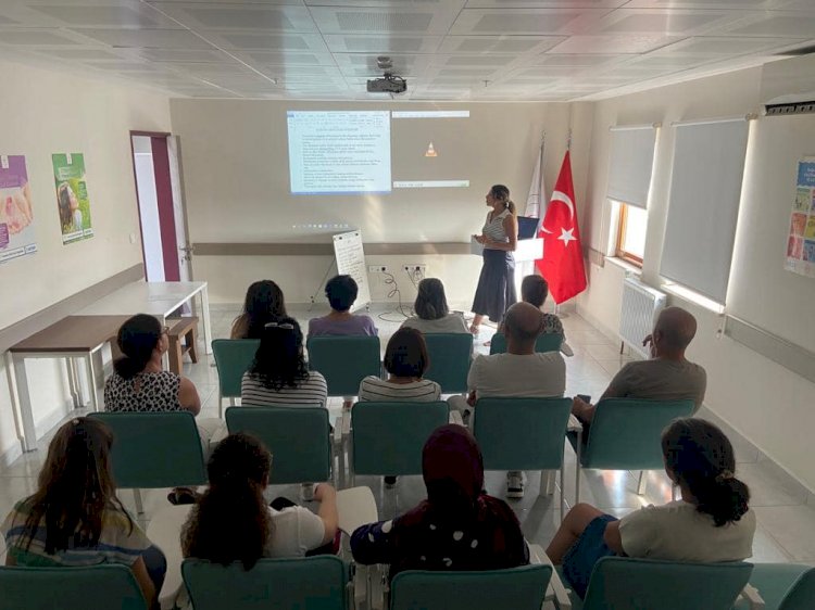 Sağlık personeline eğitim verildi