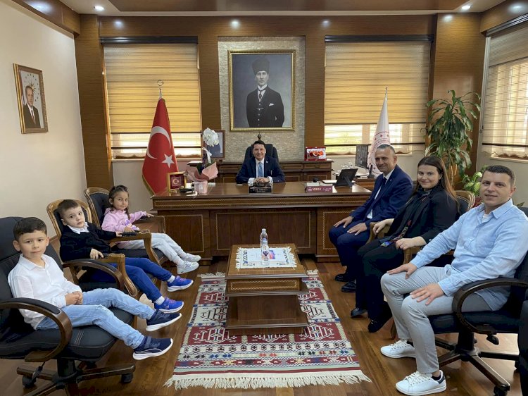 Kaymakam Göktaş, makam koltuğunu geleceğin Kaymakamlarına devretti