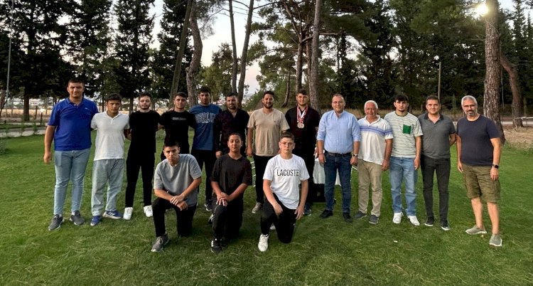 Serhat Tekin ödüllendirildi